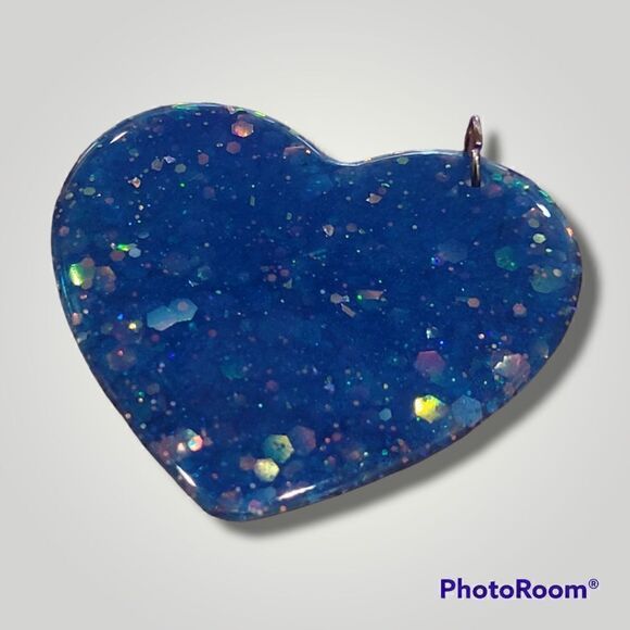 Malia J Blue Glitter Heart Keychain - Picture 10 of 11
